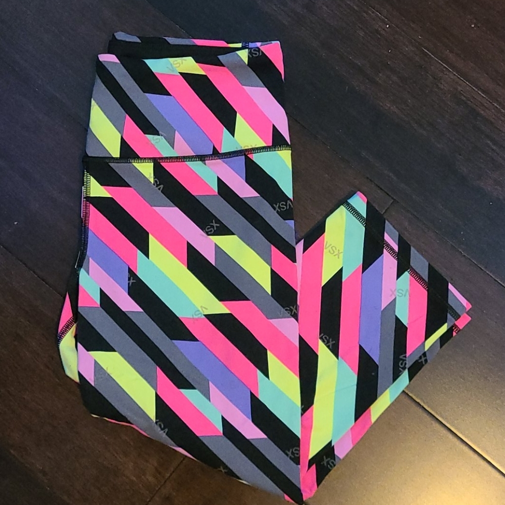 Victoria's Secret Sport crop pants